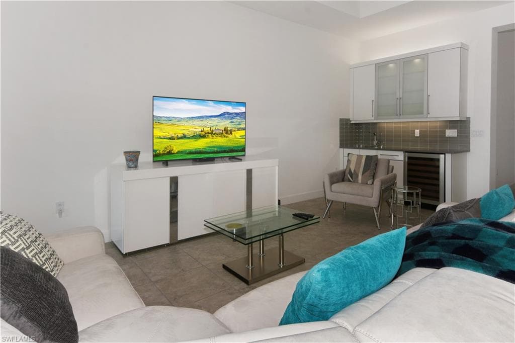 28559 Montecristo LOOP-3