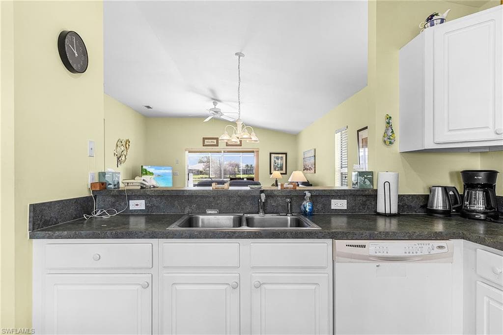 15591 Beach Pebble WAY-9