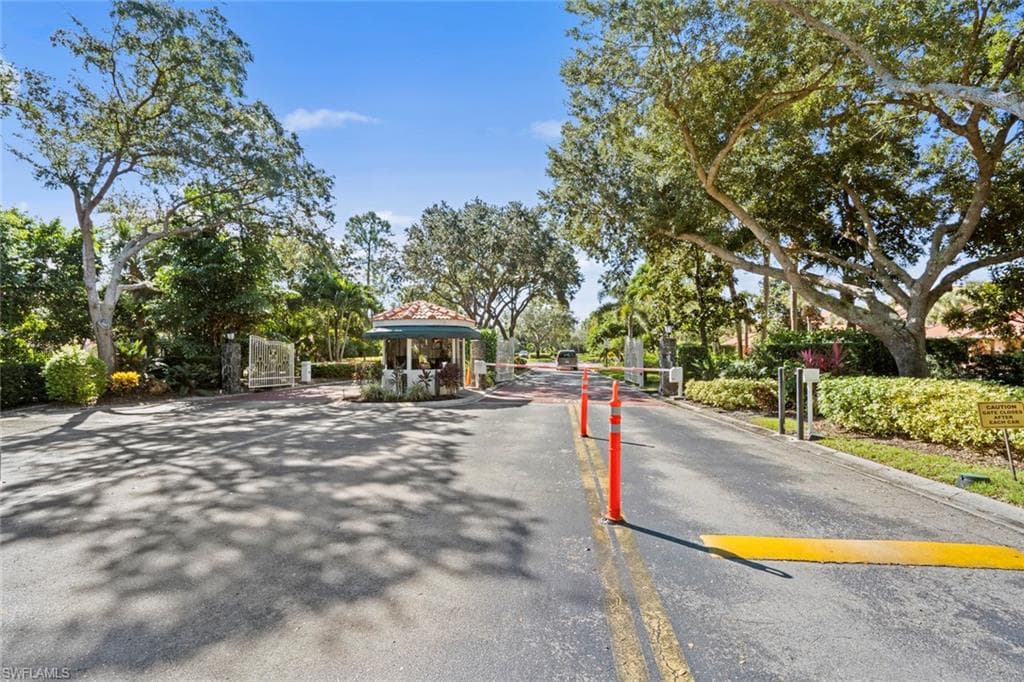 1635 Windy Pines DR # 2405, NAPLES FL 34112-21