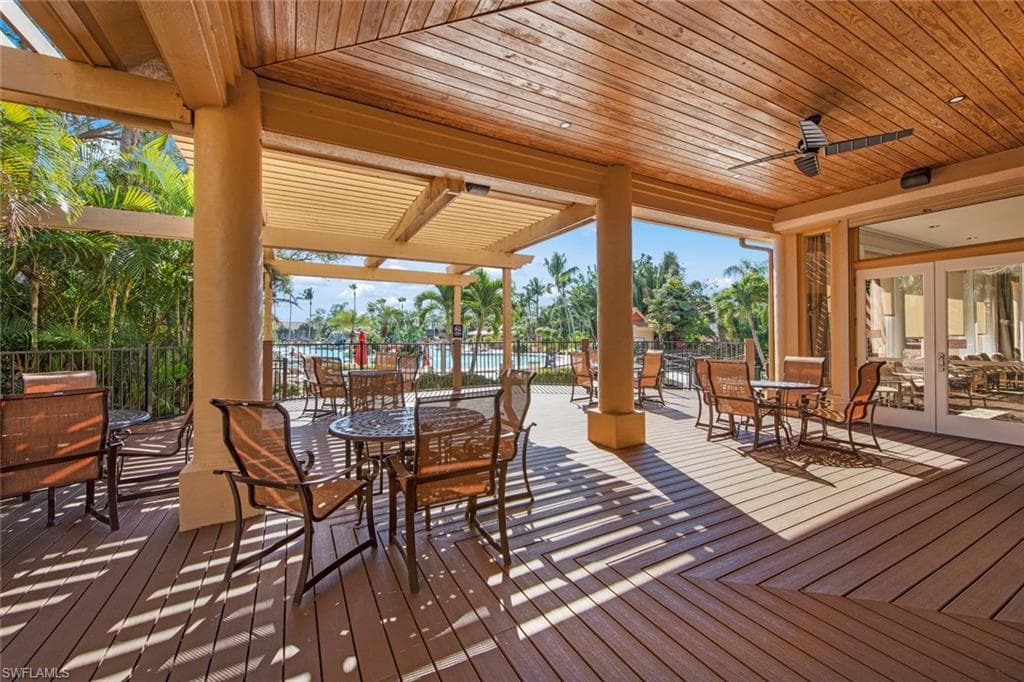 1635 Windy Pines DR # 2405, NAPLES FL 34112-23