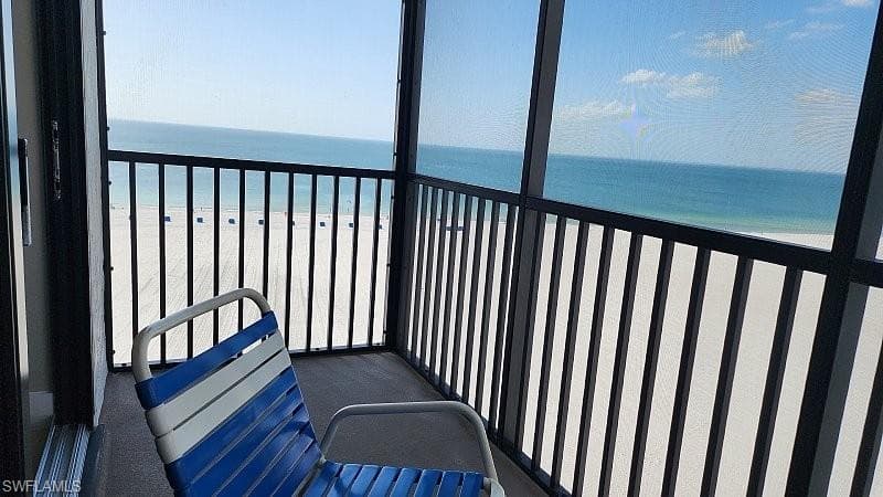 6612 Estero BLVD 1104-5