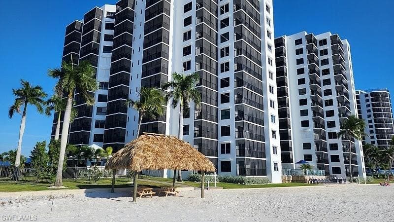 6612 Estero BLVD 1104-12