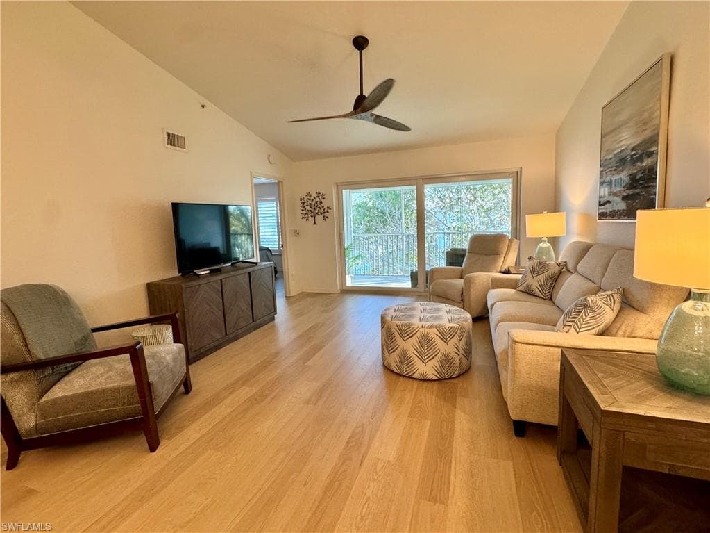 9610 Victoria LN D302-6
