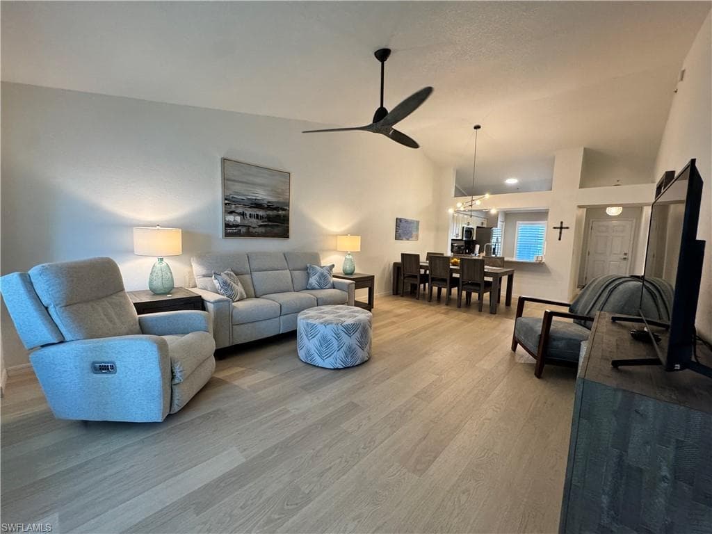 9610 Victoria LN D302-3