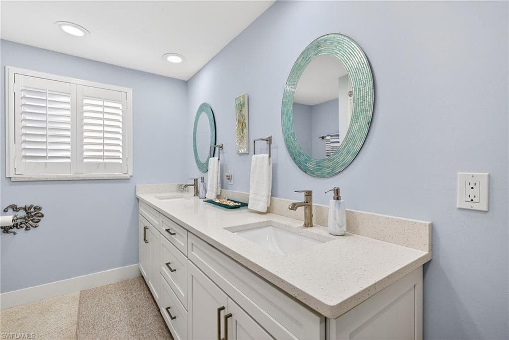 1972 Roseate LN, SANIBEL FL 33957-22