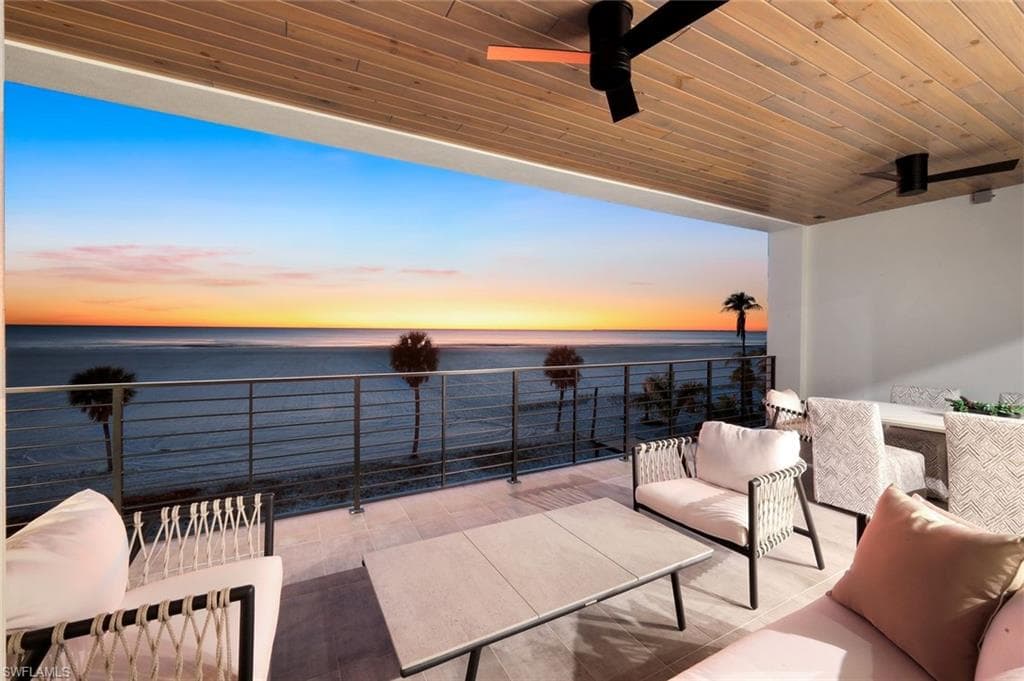 6230 Estero BLVD 201-27