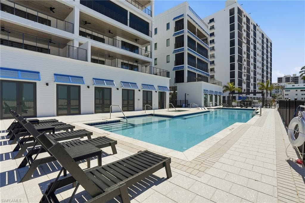 6230 Estero BLVD 202-41