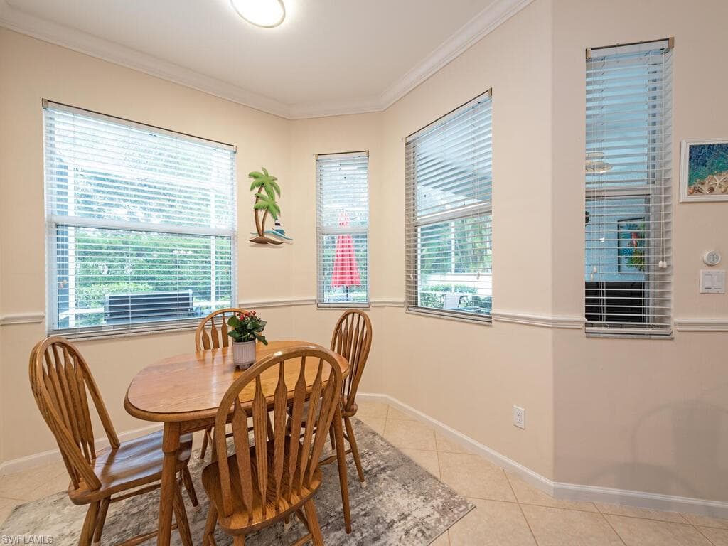 8300 Laurel Lakes BLVD, NAPLES FL 34119-8