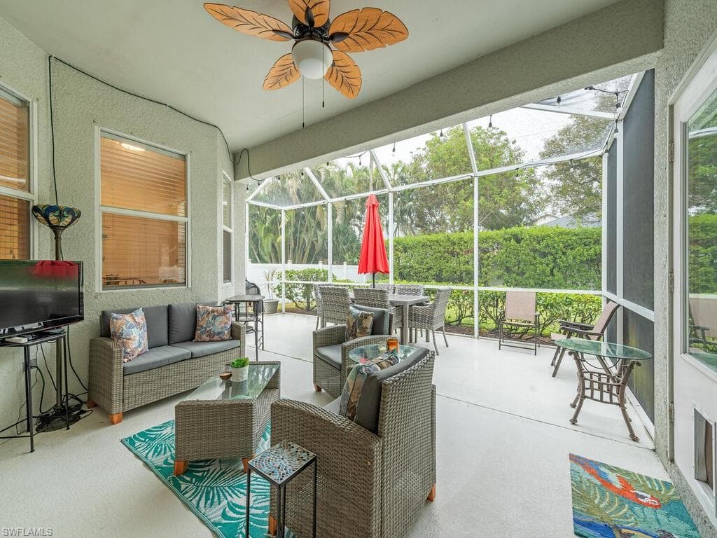 8300 Laurel Lakes BLVD, NAPLES FL 34119-9