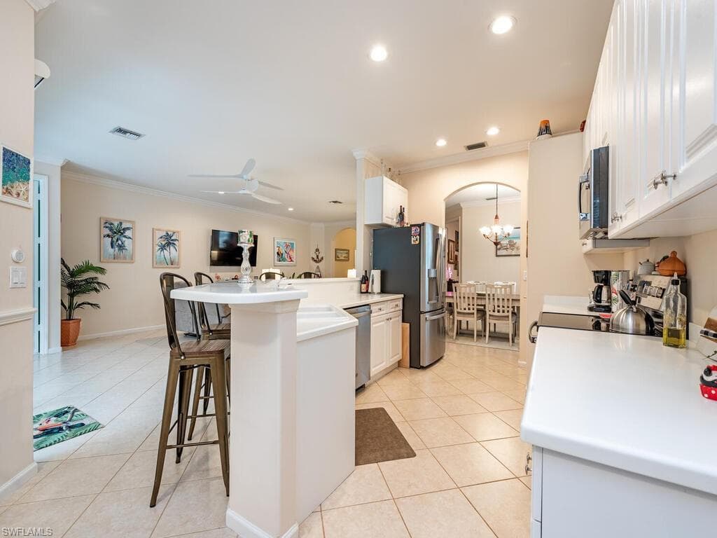 8300 Laurel Lakes BLVD, NAPLES FL 34119-7