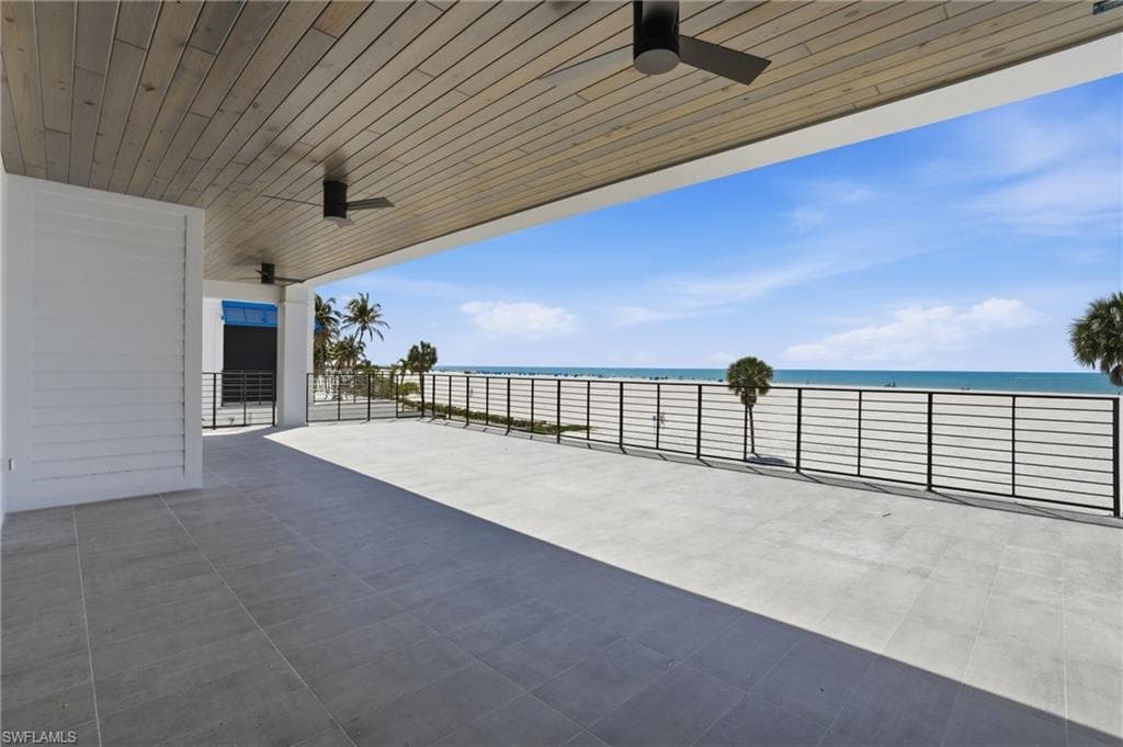 6230 Estero BLVD 102-28