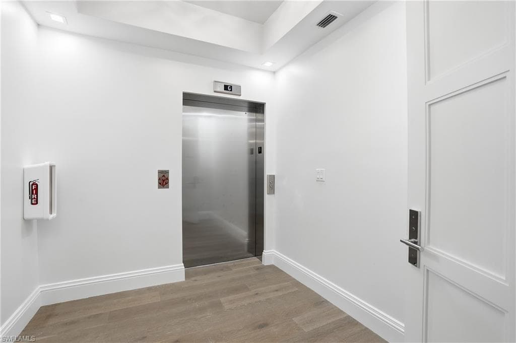 6230 Estero BLVD 102-7