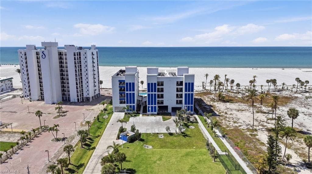6230 Estero BLVD 402-3