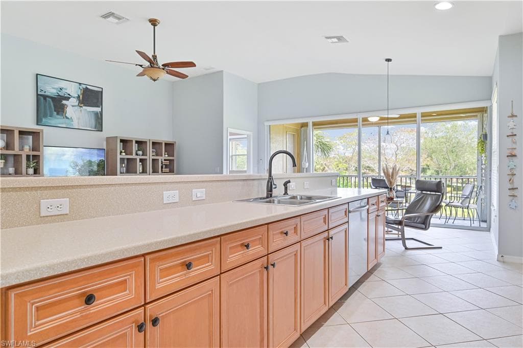 3221 Sea Haven CT # 2604, NORTH FORT MYERS FL 33903-18