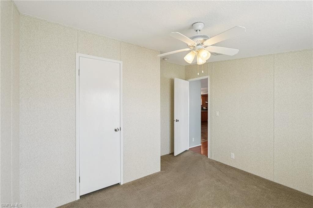 121 Kim DR 121-25