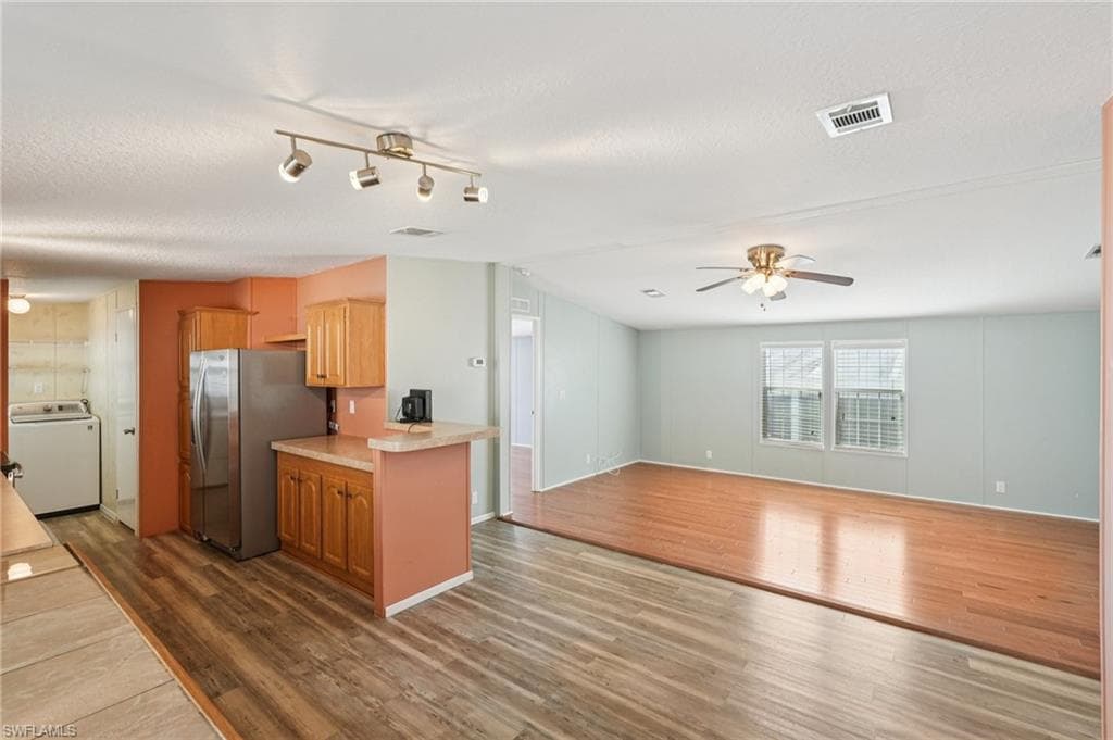121 Kim DR 121-6