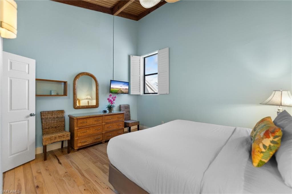 2030 Gulf Beach Villas-16