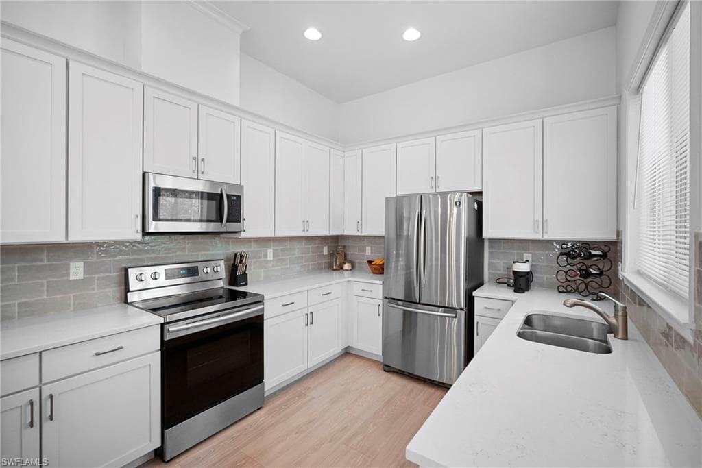 10620 Ankeny LN-24