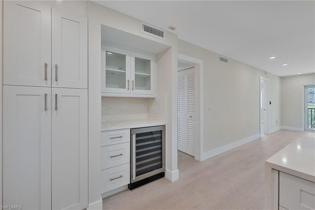 9 High Point CIR N 108-4