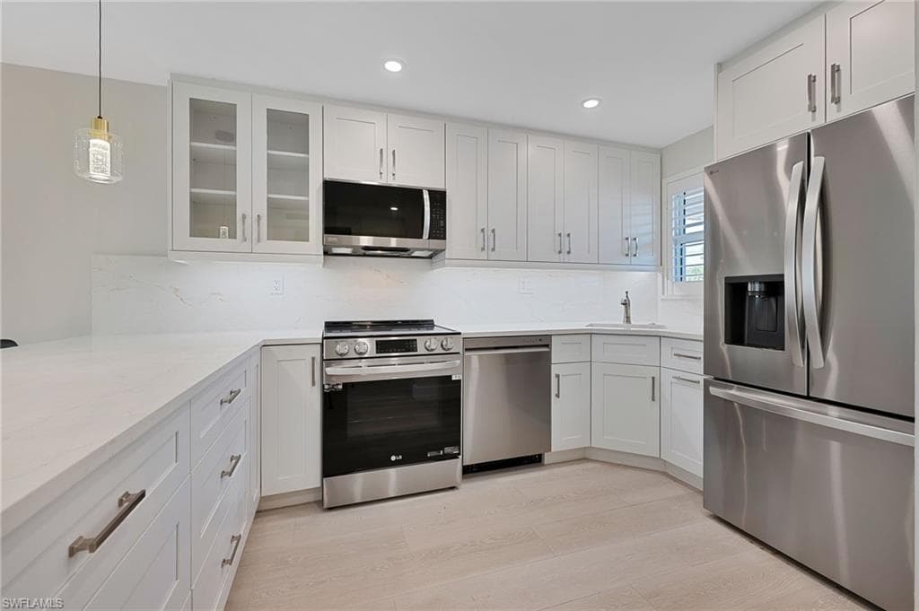 9 High Point CIR N 108-3