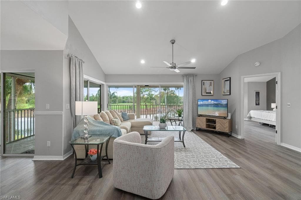 8241 Grand Palm DR 2-6