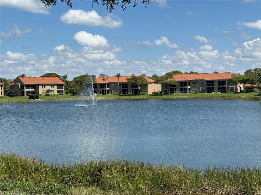 6560 Huntington Lakes CIR 104-4