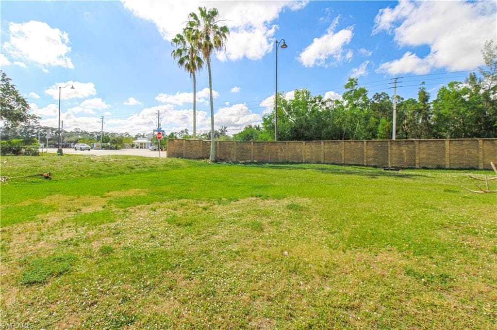 10101 Sandy Hollow LN 102-7