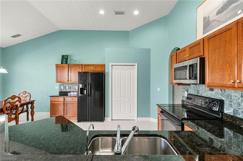 18276 Royal Hammock BLVD-10