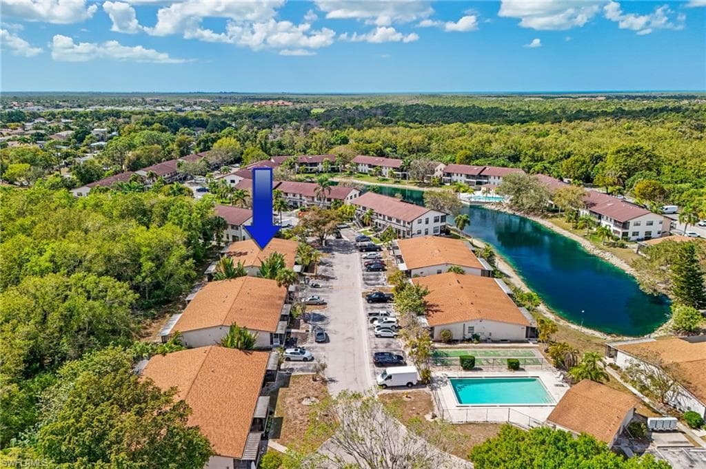 5320 Treetops DR I-12