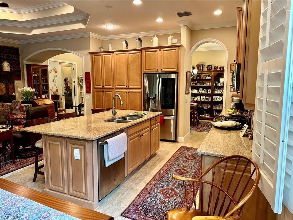 9061 Isla Bella CIR-9
