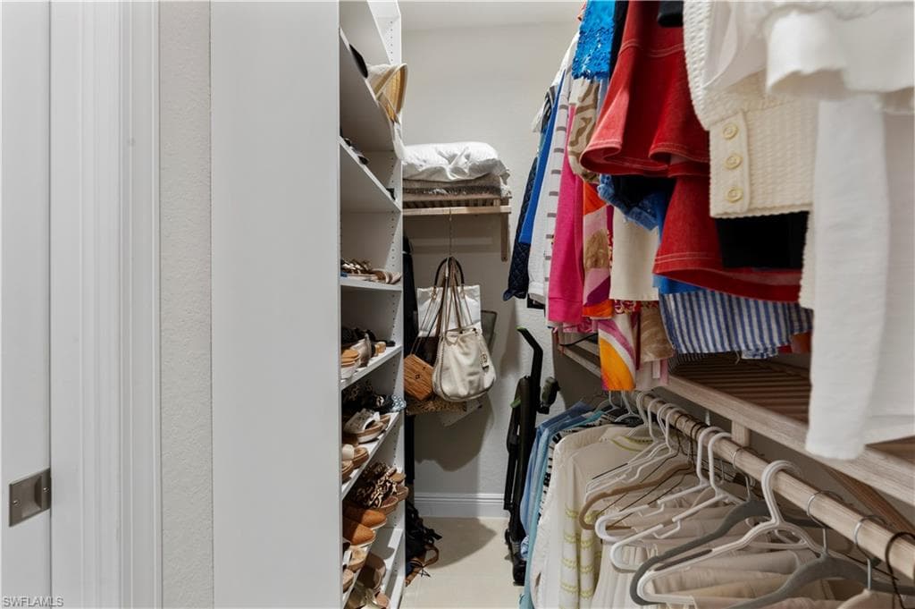 10102 Palazzo DR-16