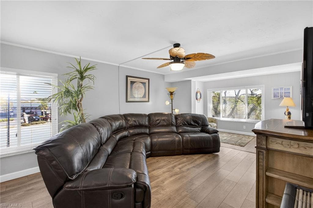 2244 Winkler AVE 301-8