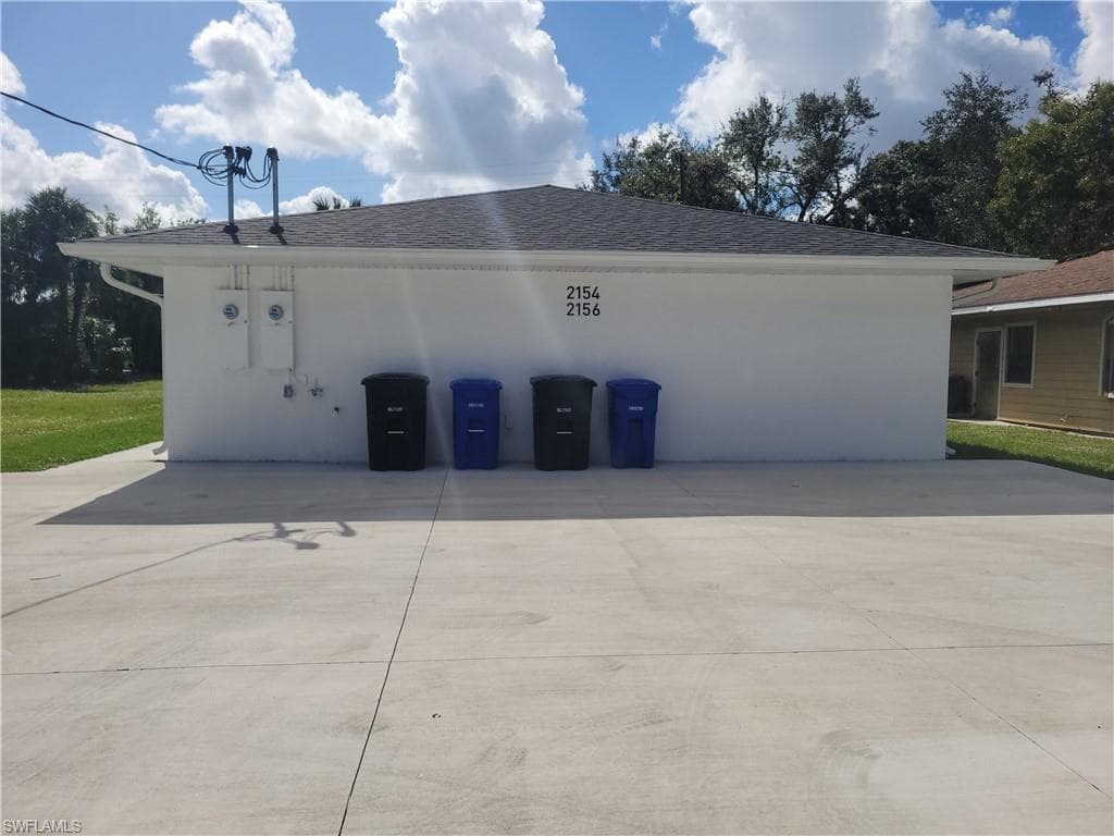 2156 Edison AVE-2
