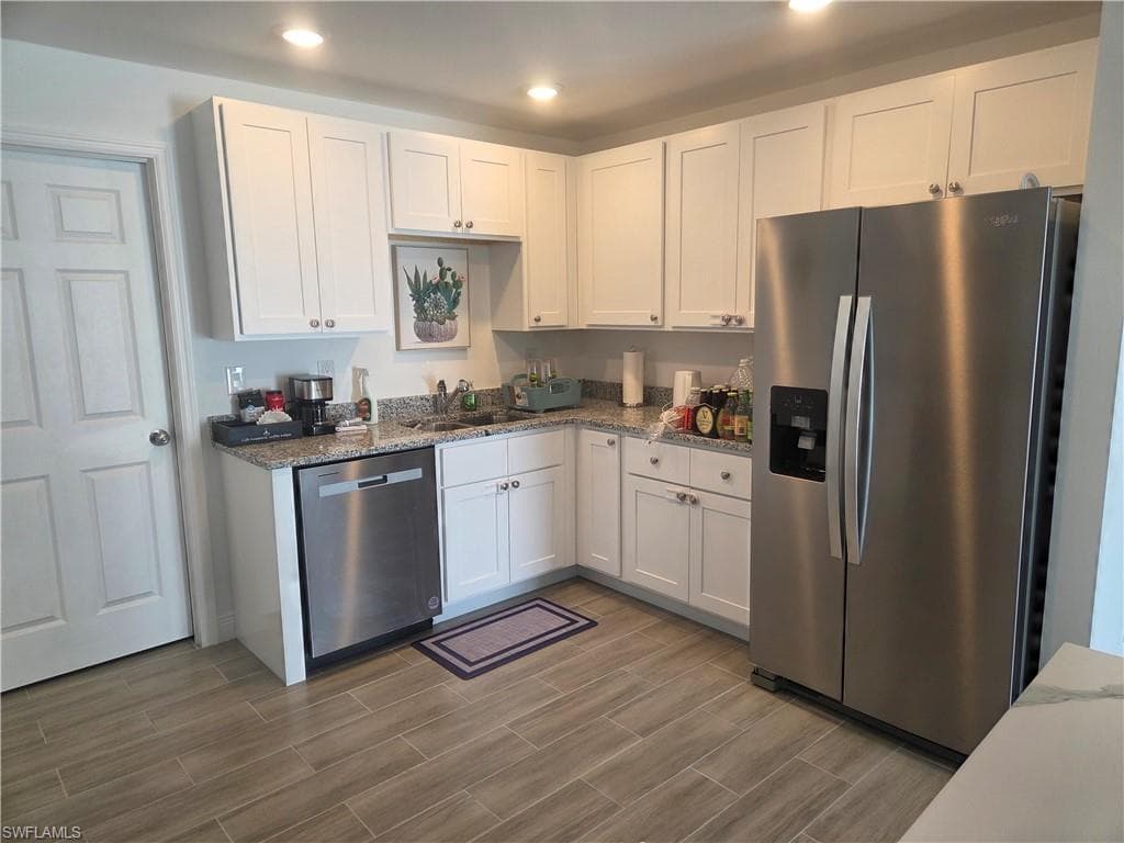 2156 Edison AVE-28