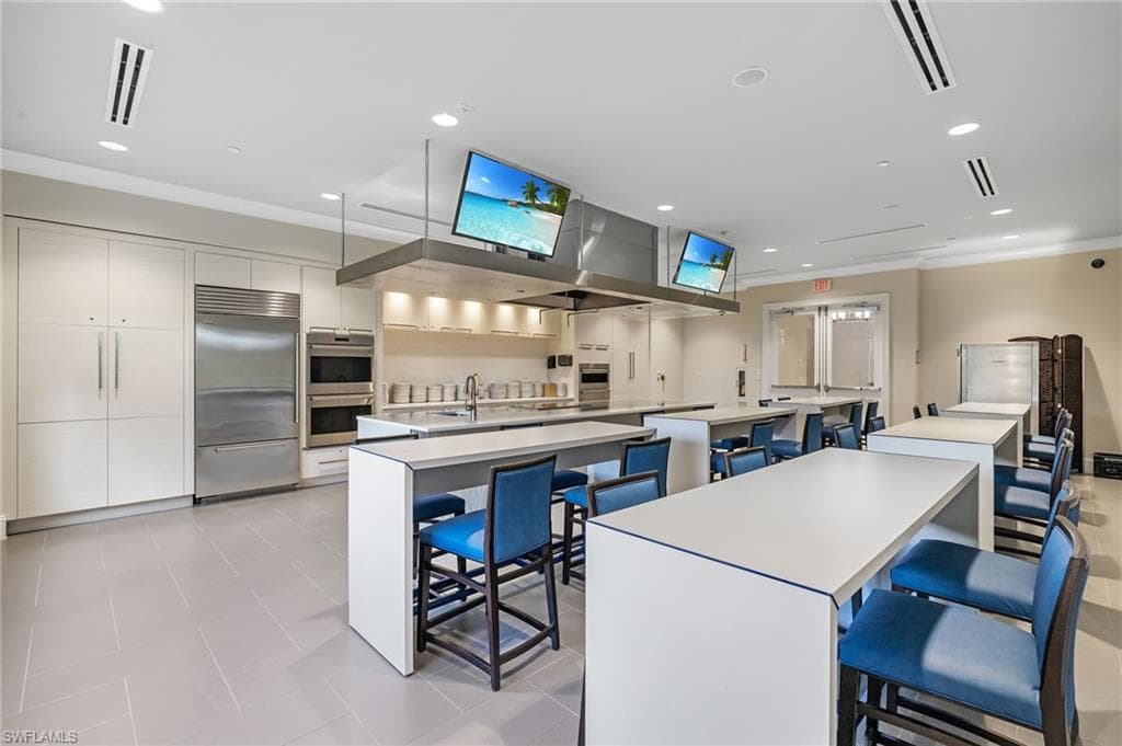 28474 Capraia DR-46