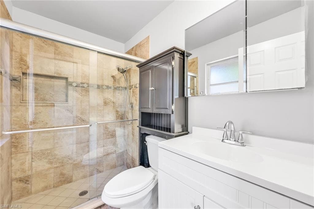 1391 Sourwood CT-15