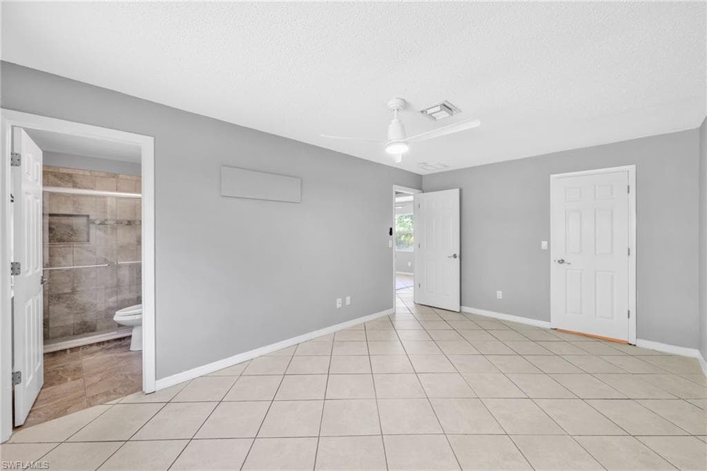 1391 Sourwood CT-13