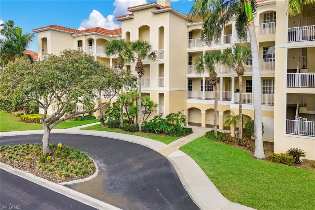 4843 Hampshire CT 105-2