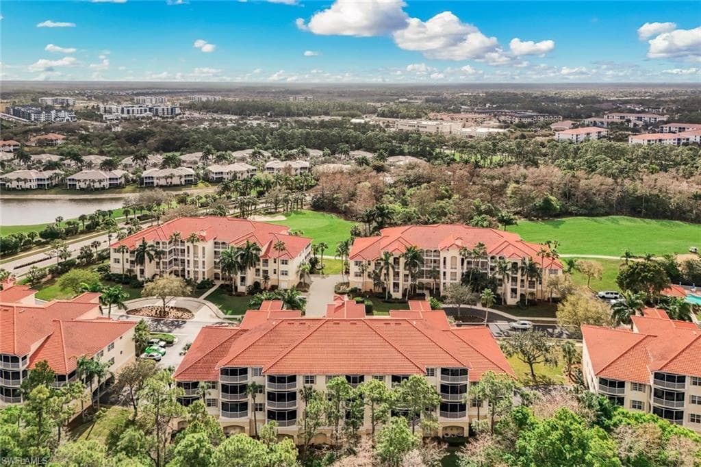 4843 Hampshire CT 105-24