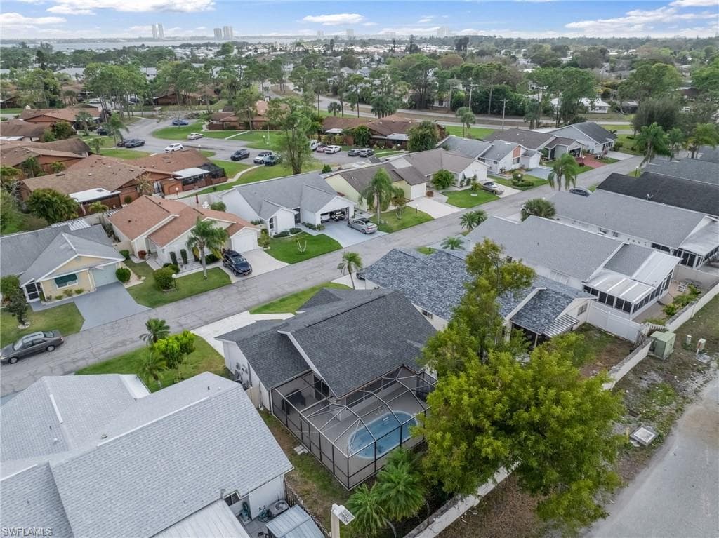 5581 Longleaf DR-32