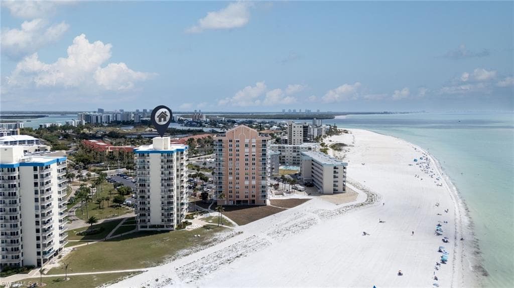 7360 Estero BLVD 403-15