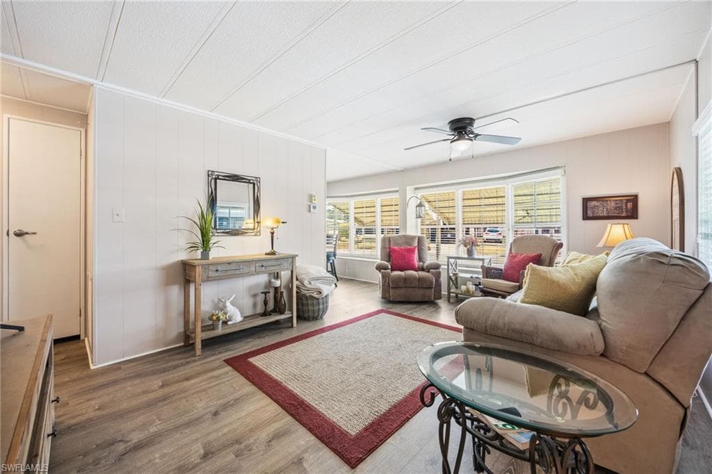 478 Nicklaus BLVD-6