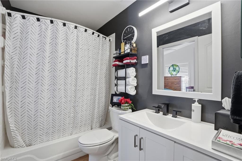 5320 Whitten DR 46-26