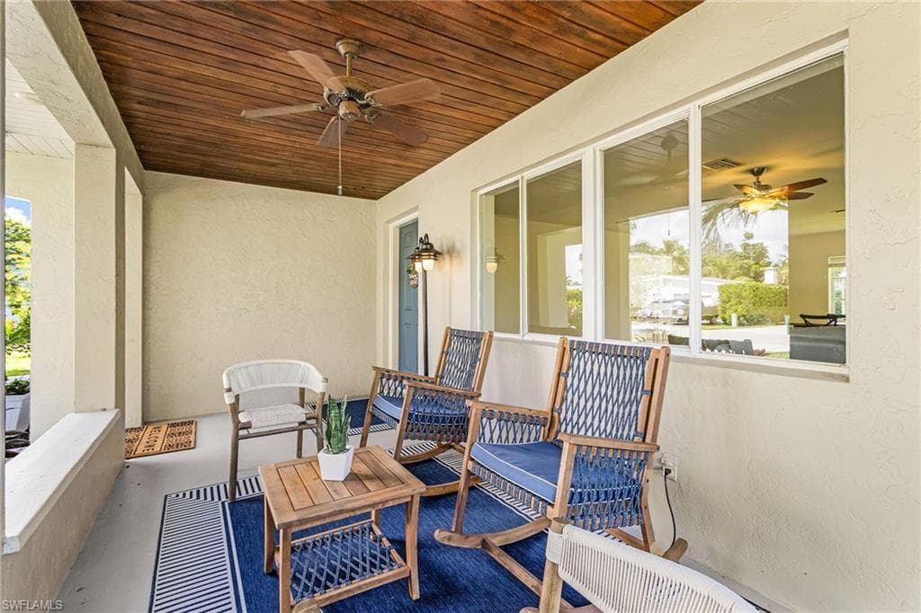 1060 Cooper DR-1