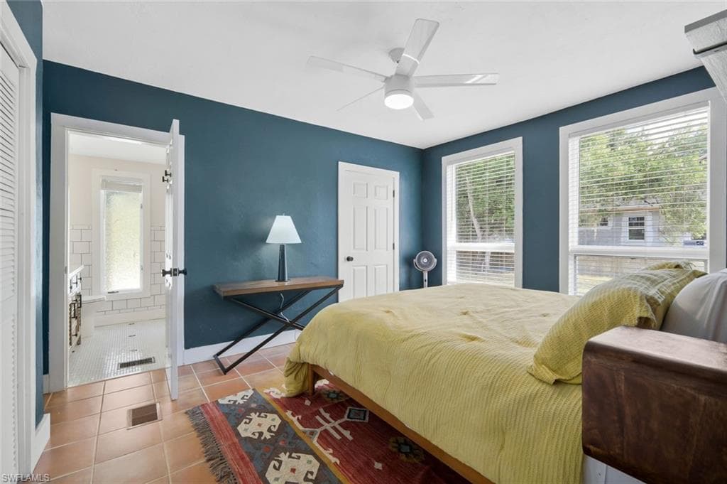 2723 Second ST-14