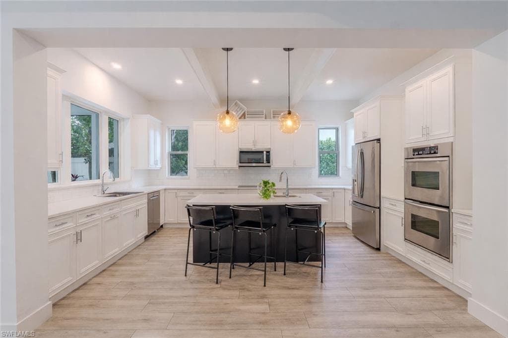 1075 Frank Whiteman BLVD-13