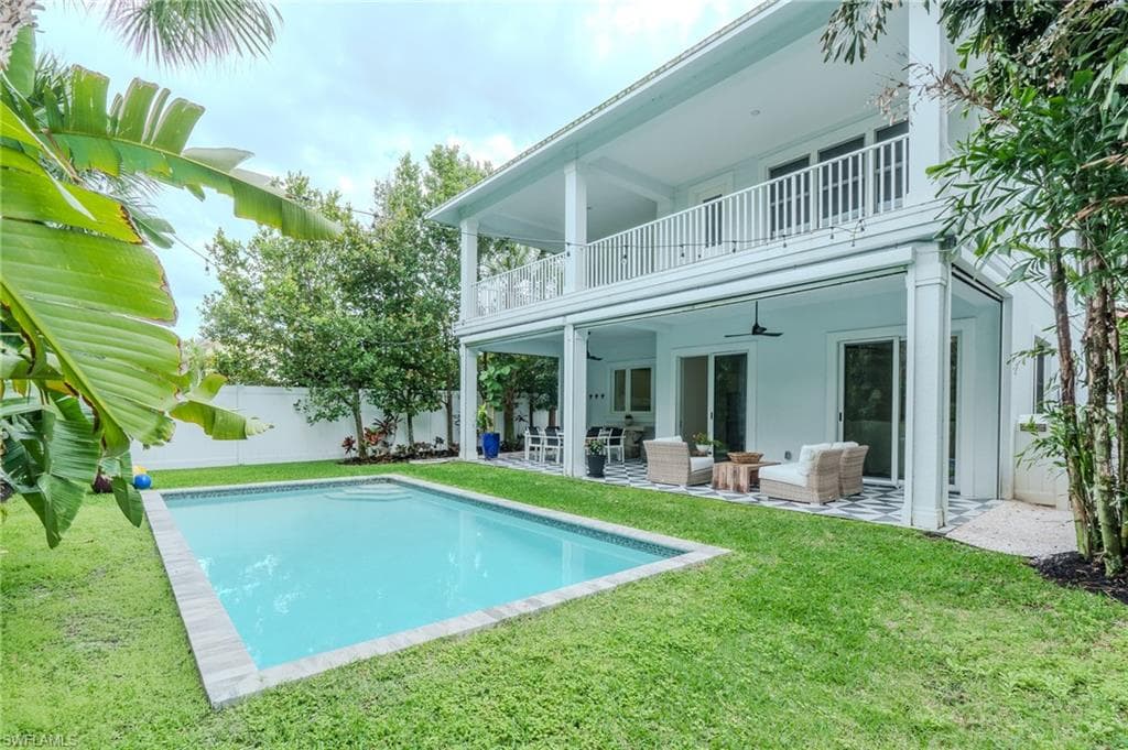 1075 Frank Whiteman BLVD-18