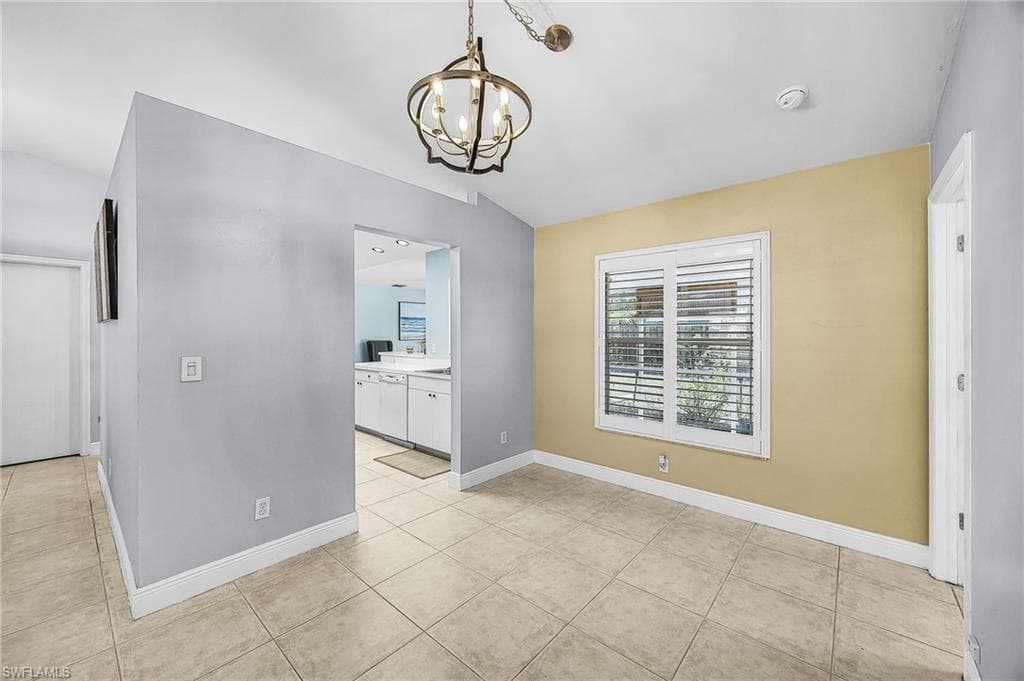 15552 Horseshoe LN-6