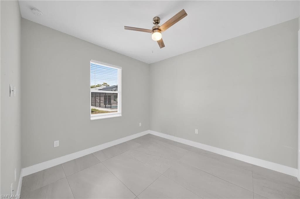26951 N RIVERSIDE DR-36