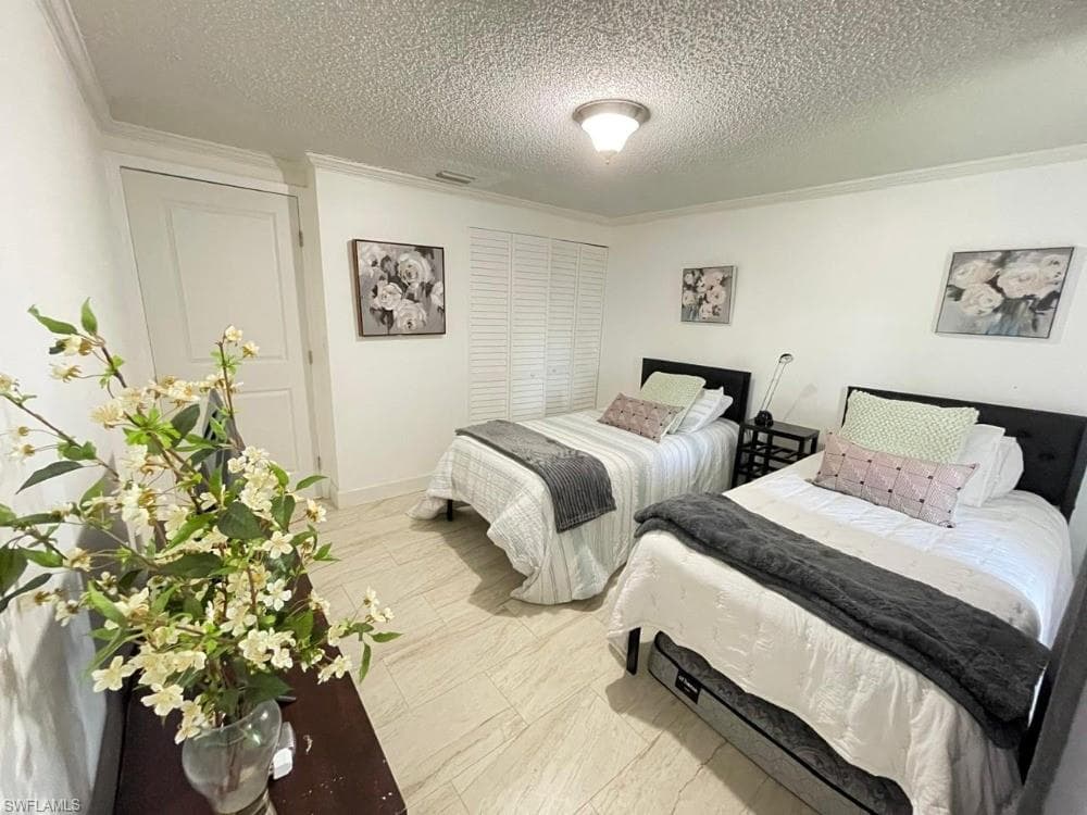 5385 Treetops DR I-3